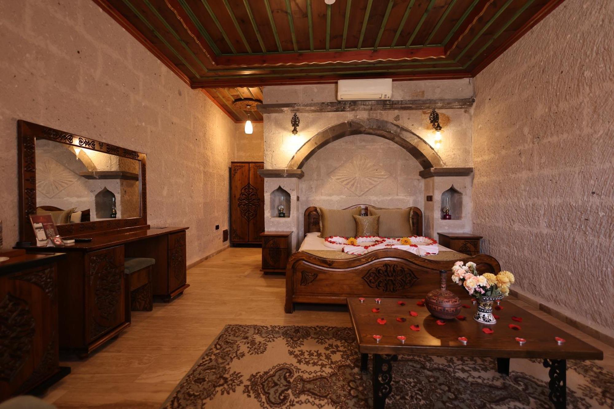 Cappadocia Cave Hotel 2*